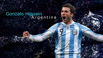 开云体育官网-梅西在法甲达成个人第100次助攻，创造历史纪录，法甲梅西有没有进球