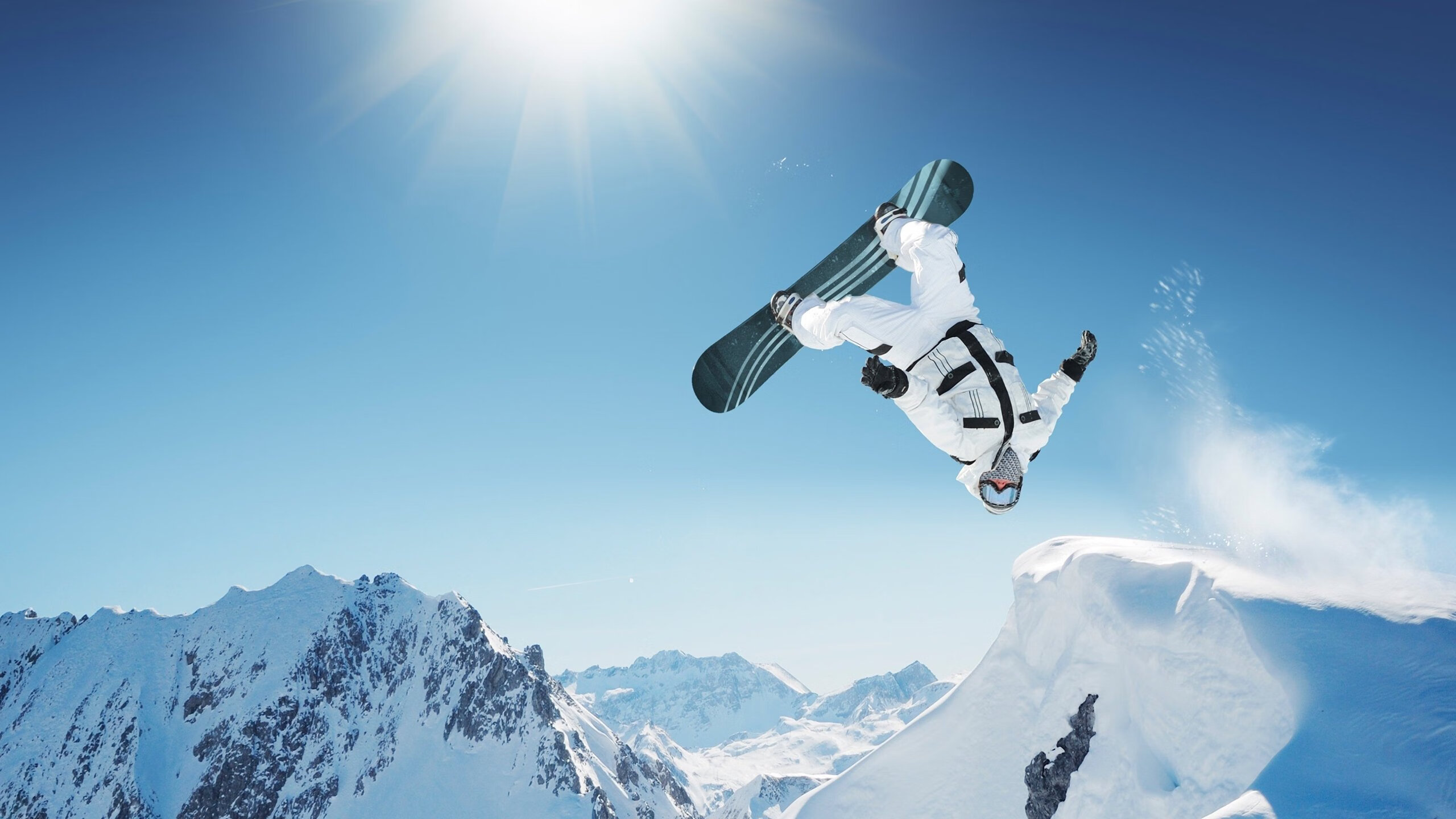 “足球文化节在北京盛大开启，推广体育精神”，足球文化节活动策划